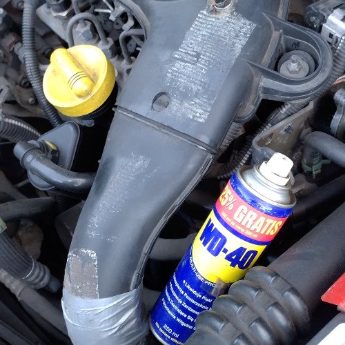 WD-40 i samochód — duet nie do zdarcia.