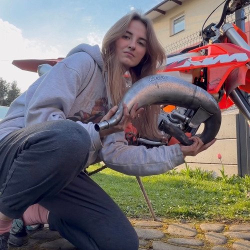 Czyszczenie i zabezpieczanie dyfuzora za pomocą WD-40